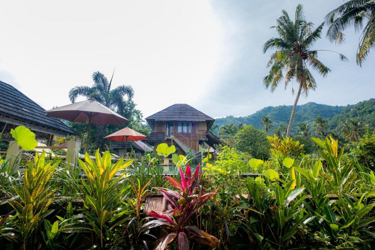 Villa Manuk Singaraja Exterior foto
